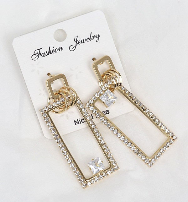 Stylish Artificial Zircon